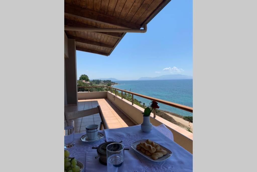 360º Suite With Endless Views To The Ionian Sea มิทิคาส ภายนอก รูปภาพ